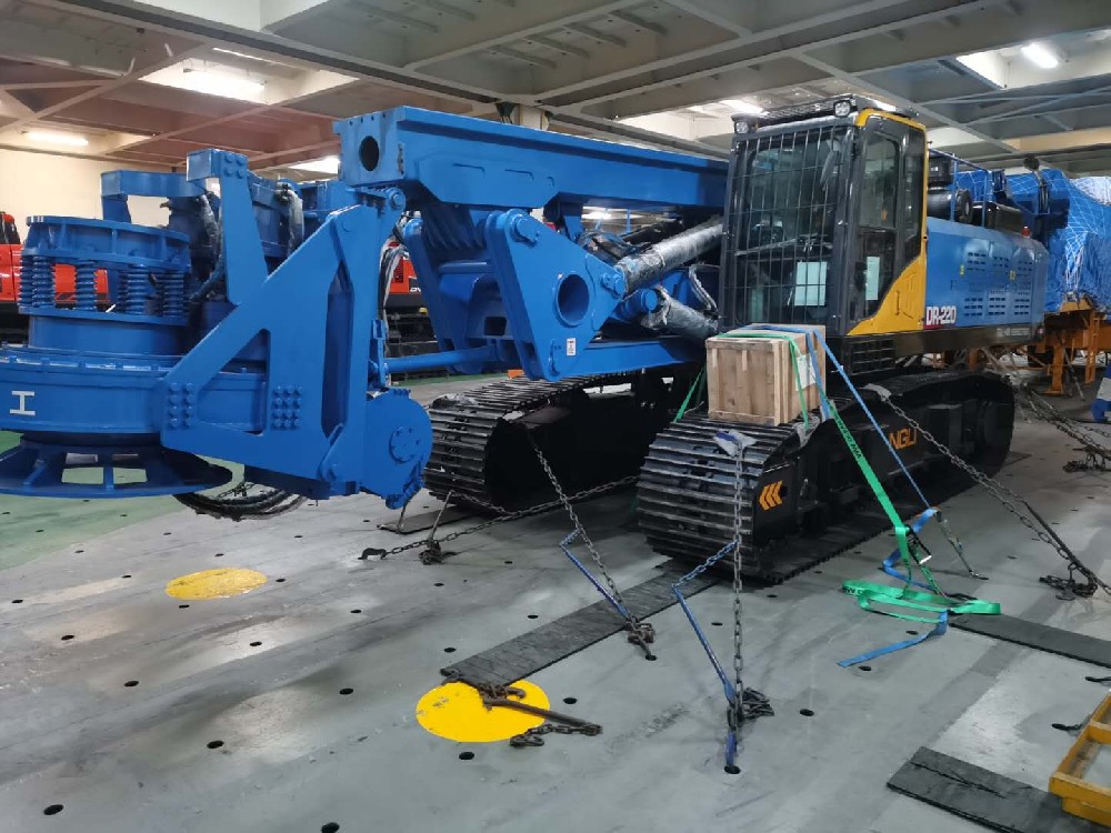 DR220大型旋挖鉆機出口埃及